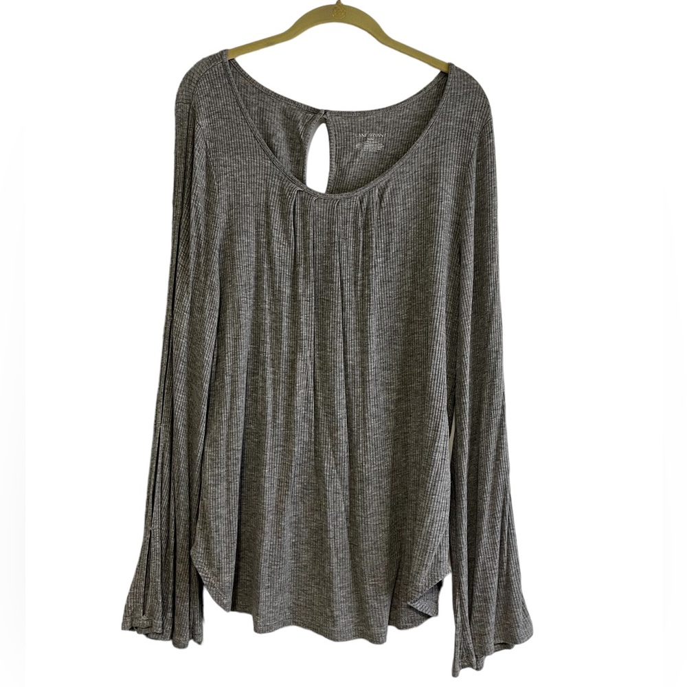 Lane Bryant Women’s Gray Long Sleeve Top With Flared, Split Sleeves